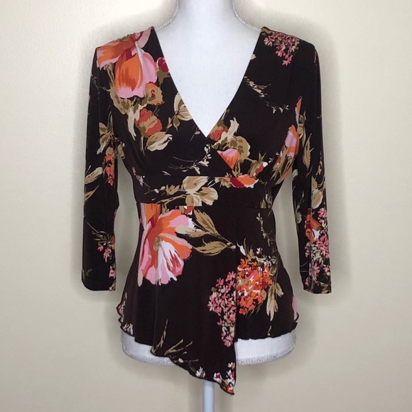 Beautiful Floral Vol 1 Blouse (fits like a medium) - Picture 1 of 6